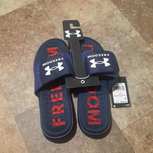 New. Under Armour Men's Ignite 7 Slides. Size: 9. - Picture 4 of 6